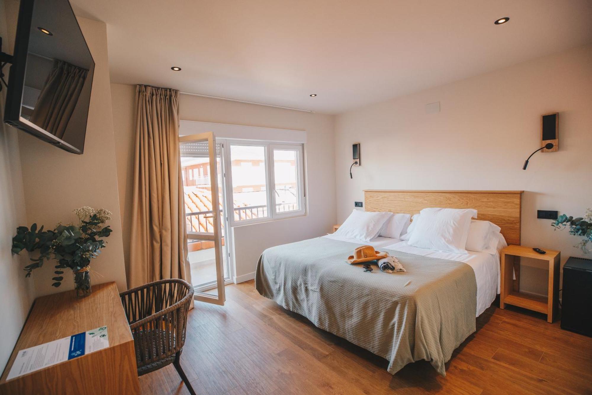 Hotel Boutique Lamar De Suances Bagian luar foto